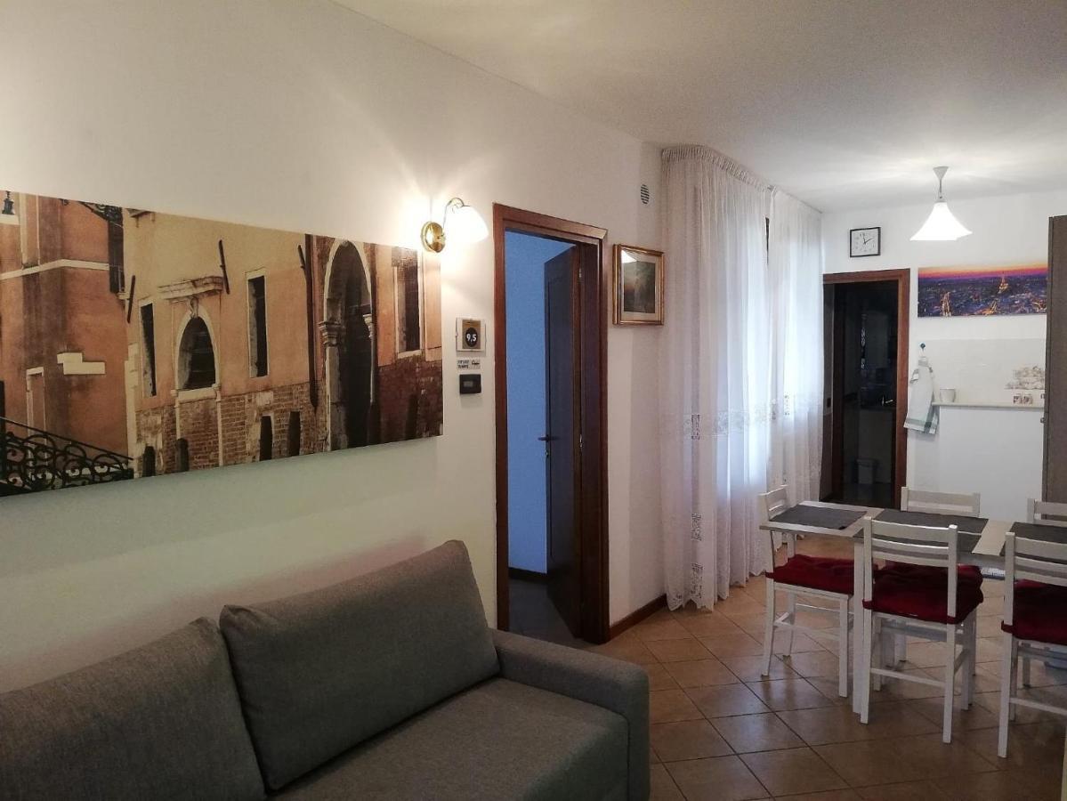 Marina Venice Apartment Міра Екстер'єр фото